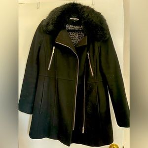 Karl Lagerfeld black wool coat with fur lining at neck size M